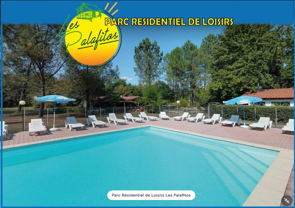 Les Palafitos Camping 3*