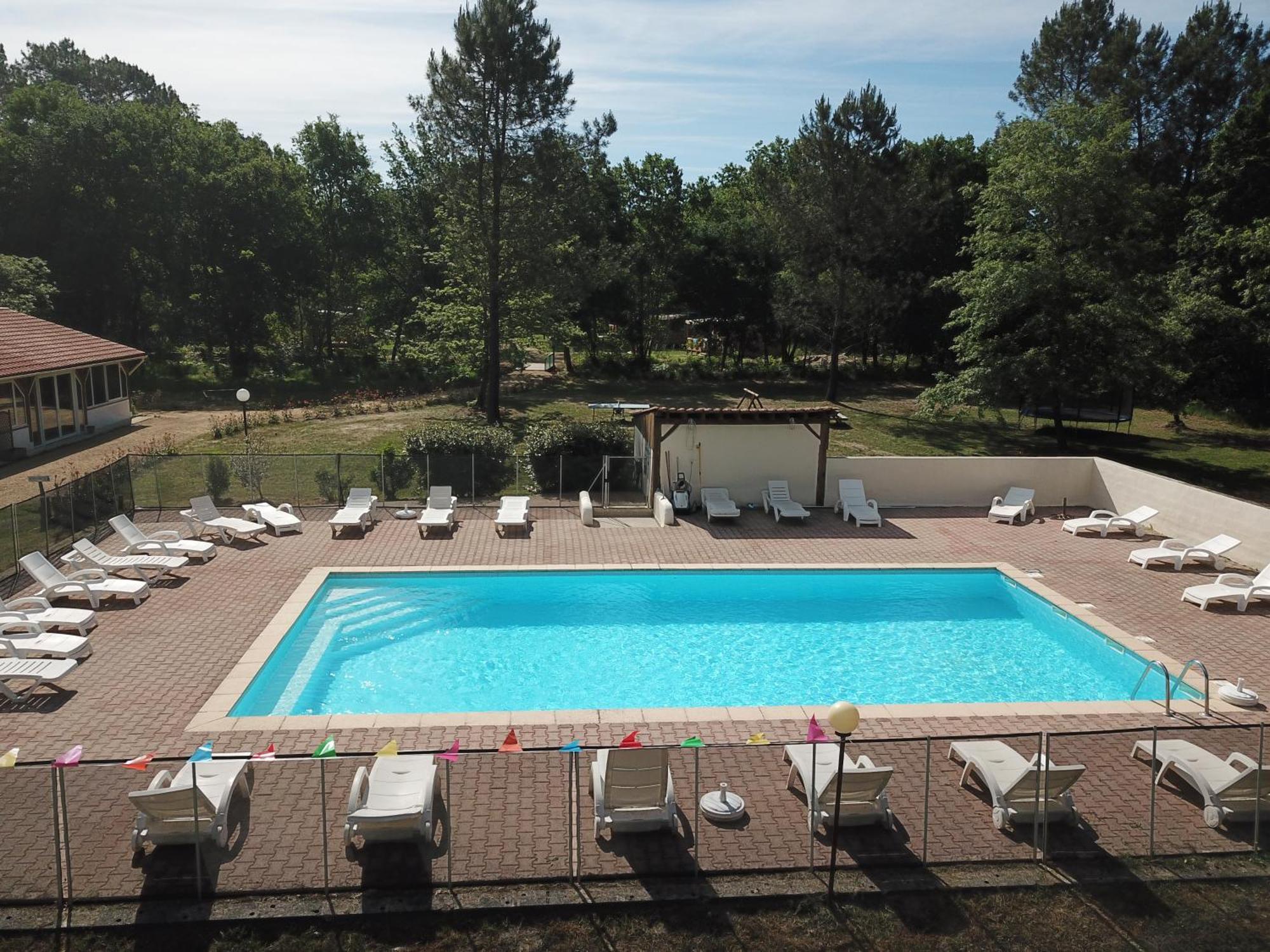 Camping Les Palafitos 3*